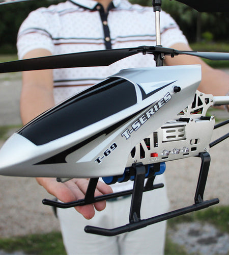 Remote control aircraft
